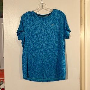 Nike running cap sleeve print